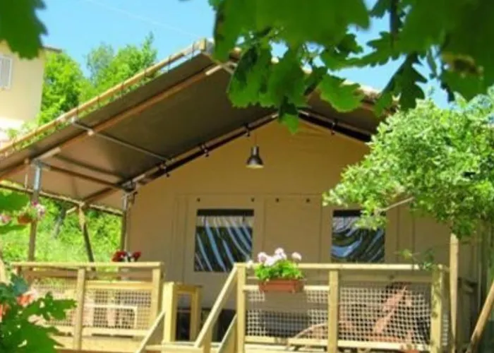 Luxury tent Holidays - Casa Tartufo Radicosa