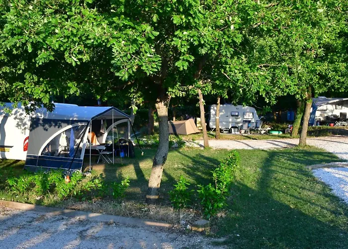 Holidays - Casa Tartufo Glamping *